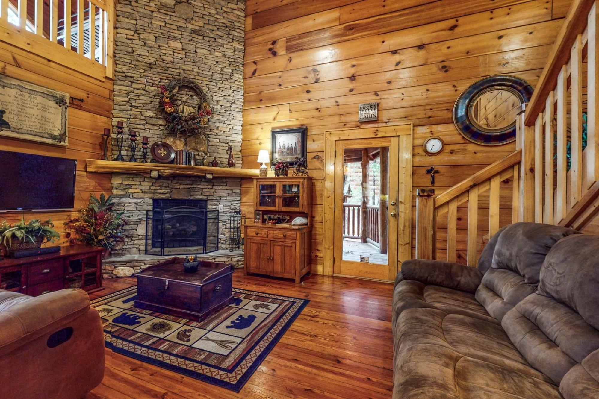 On Solid Ground Sevierville Exterior photo